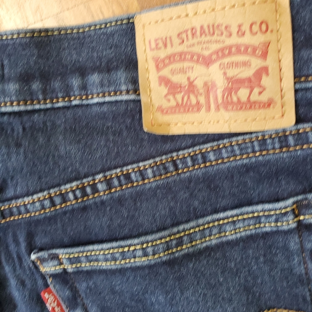 Levi's Blue Boyfriend Jeans 29/30 waist - Picture 2 of 11